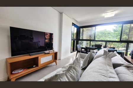 Sala de apartamento à venda com 2 quartos, 65m² em Nova Campinas, Campinas