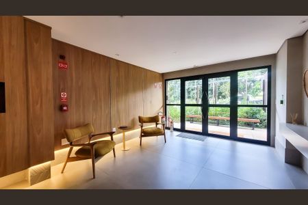 Apartamento à venda com 65m², 2 quartos e 2 vagasHall social