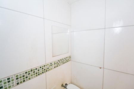 Banheiro de casa para alugar com 1 quarto, 75m² em Realengo, Rio de Janeiro