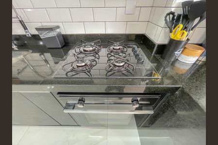 Apartamento à venda com 85m², 3 quartos e 2 vagasCozinha