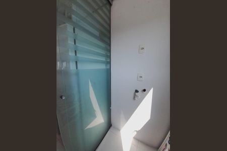 Apartamento para alugar com 73m², 1 quarto e 1 vaga Apartamento para alugar com 73m², 1 quarto e 1 vagaBanheiro