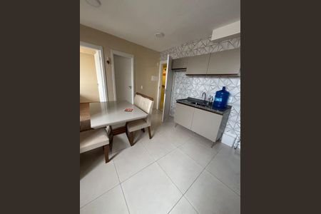 Apartamento para alugar com 36m², 2 quartos e sem vaga