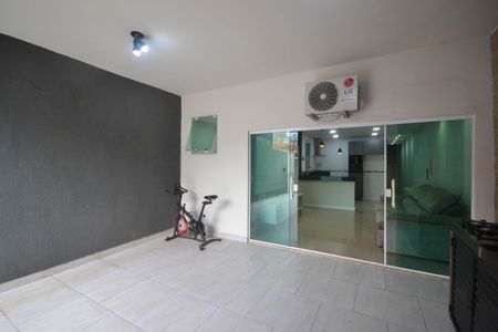 Casa para alugar com 150m², 2 quartos e 2 vagasÁrea gourmet