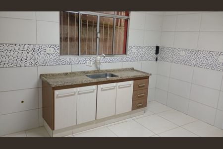 Cozinha de casa para alugar com 3 quartos, 65m² em Jardim Peri, São Paulo