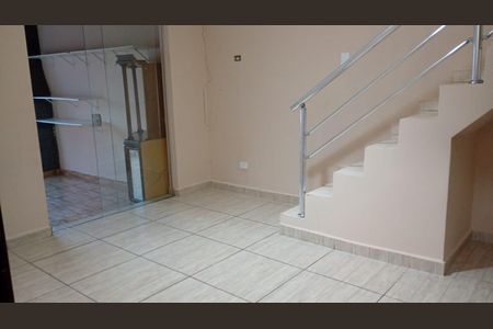 Sala de casa para alugar com 3 quartos, 65m² em Jardim Peri, São Paulo