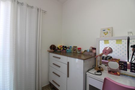 Casa de condomínio à venda com 110m², 3 quartos e 2 vagasQuarto 3