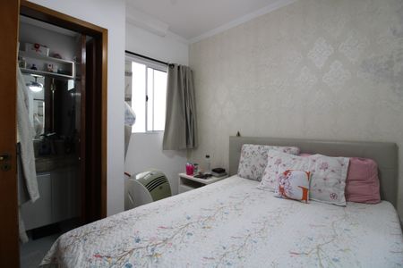 Casa de condomínio à venda com 110m², 3 quartos e 2 vagasQuarto 2