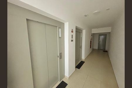Apartamento à venda com 37m², 2 quartos e sem vaga Apartamento à venda com 37m², 2 quartos e sem vagaÁrea comum