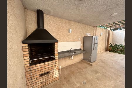 Apartamento à venda com 37m², 2 quartos e sem vaga Apartamento à venda com 37m², 2 quartos e sem vagaÁrea comum - Churrasqueira