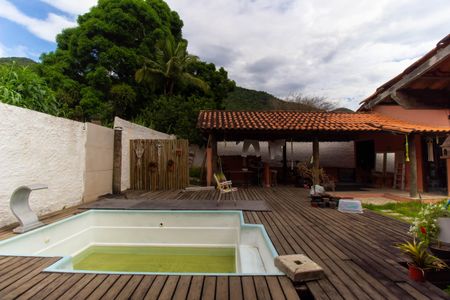 Casa para alugar com 200m², 3 quartos e 2 vagas