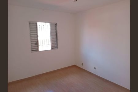Casa à venda com 100m², 3 quartos e 2 vagas Casa à venda com 100m², 3 quartos e 2 vagasQuarto