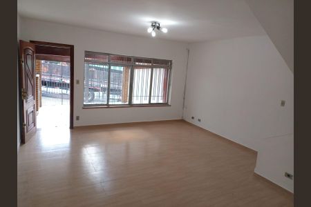 Casa à venda com 100m², 3 quartos e 2 vagas Casa à venda com 100m², 3 quartos e 2 vagasSala de Jantar