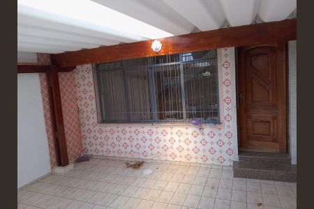 Casa à venda com 100m², 3 quartos e 2 vagas Casa à venda com 100m², 3 quartos e 2 vagascomodo