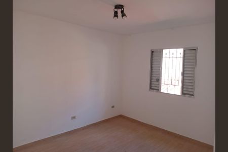 Casa à venda com 100m², 3 quartos e 2 vagas Casa à venda com 100m², 3 quartos e 2 vagasQuarto