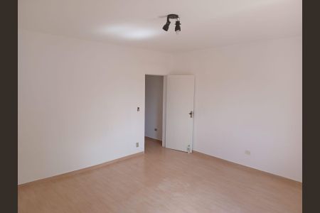 Casa à venda com 100m², 3 quartos e 2 vagas Casa à venda com 100m², 3 quartos e 2 vagasQuarto