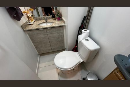 Apartamento à venda com 82m², 2 quartos e 1 vaga Apartamento à venda com 82m², 2 quartos e 1 vagaLavabo