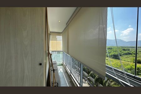 Apartamento à venda com 82m², 2 quartos e 1 vaga Apartamento à venda com 82m², 2 quartos e 1 vagaVaranda