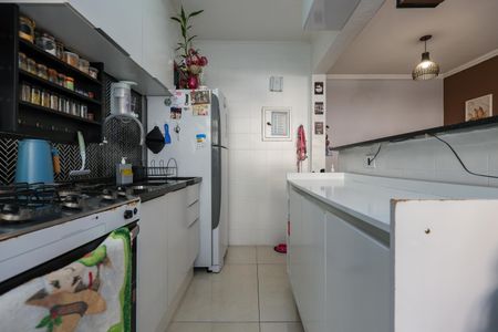 Apartamento à venda com 54m², 2 quartos e 1 vagaCozinha