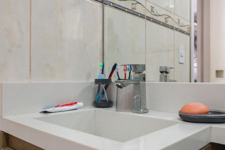 Apartamento à venda com 54m², 2 quartos e 1 vagaBanheiro