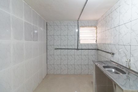 Cozinha de casa para alugar com 1 quarto, 40m² em Jardim Paulo Vi, São Paulo