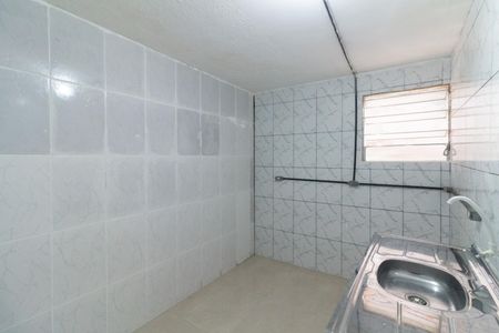 Cozinha de casa para alugar com 1 quarto, 40m² em Jardim Paulo Vi, São Paulo