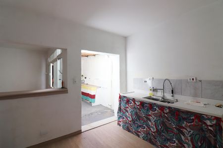 Apartamento para alugar com 72m², 2 quartos e 1 vagaCozinha