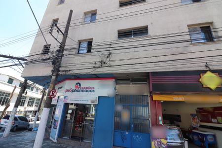 Apartamento para alugar com 72m², 2 quartos e 1 vagaFachada