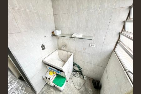 Casa à venda com 130m², 2 quartos e 1 vagaÁrea de Serviço