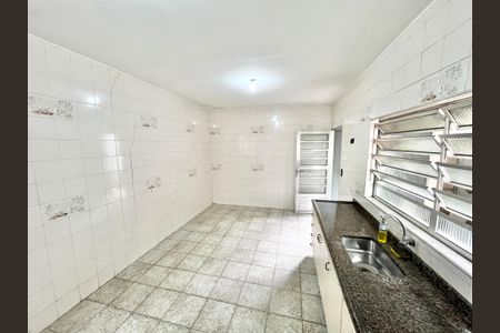 Casa à venda com 130m², 2 quartos e 1 vagaCozinha