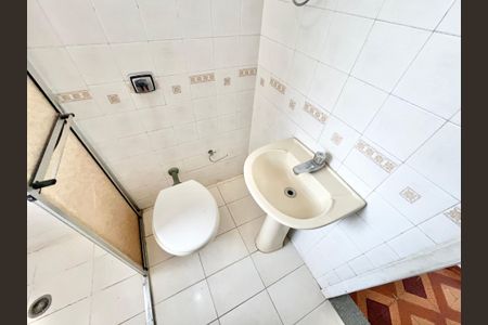 Casa à venda com 130m², 2 quartos e 1 vagaBanheiro