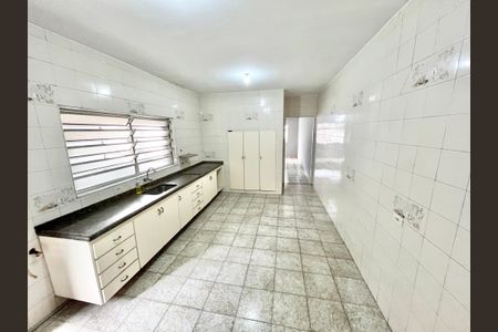 Casa à venda com 130m², 2 quartos e 1 vagaCozinha