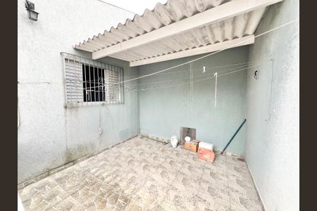 Casa à venda com 130m², 2 quartos e 1 vagaVaranda