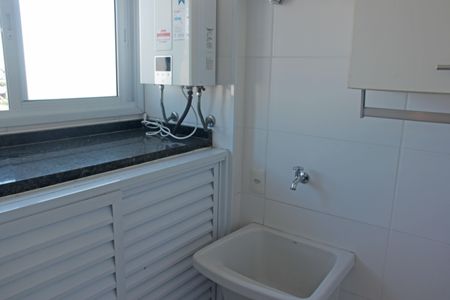 Apartamento para alugar com 67m², 3 quartos e 1 vaga Apartamento para alugar com 67m², 3 quartos e 1 vagaCozinha e Área de Serviço