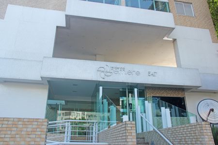 Apartamento para alugar com 67m², 3 quartos e 1 vaga Apartamento para alugar com 67m², 3 quartos e 1 vagaFachada