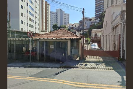 Casa para alugar com 85m², 2 quartos e 1 vagaFachada