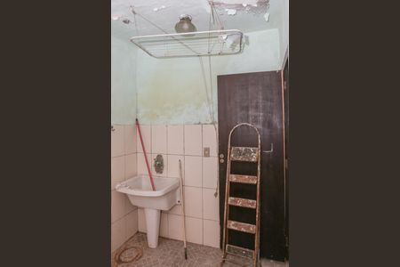 Casa para alugar com 85m², 2 quartos e 1 vagaÁrea de Serviço