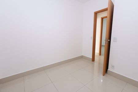 Apartamento para alugar com 103m², 3 quartos e 2 vagasQuarto 2