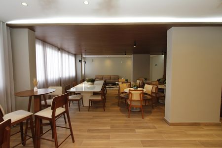 Apartamento à venda com 65m², 2 quartos e 2 vagasÁrea comum - Salão de festas