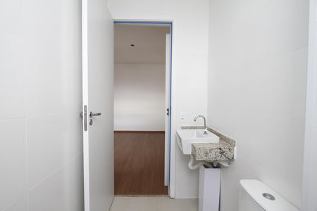 Apartamento à venda com 65m², 2 quartos e 2 vagasBanheiro da Suíte