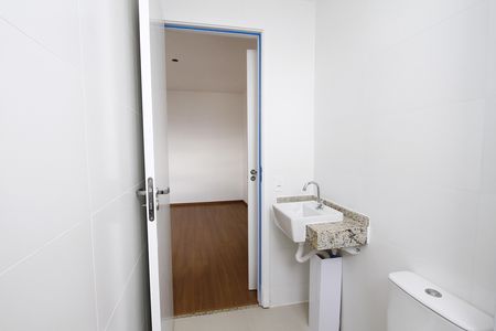 Apartamento à venda com 65m², 2 quartos e 2 vagasBanheiro da Suíte