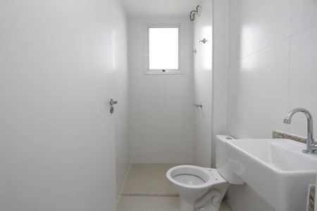 Apartamento à venda com 65m², 2 quartos e 2 vagasBanheiro Social