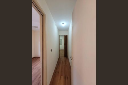 Corredor de casa para alugar com 4 quartos, 125m² em Conj Res Morro Farol, Osasco