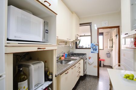 Apartamento à venda com 89m², 3 quartos e 2 vagasCozinha