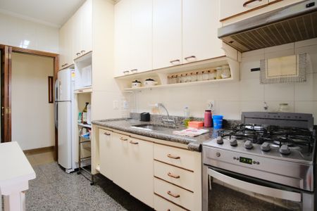 Apartamento à venda com 89m², 3 quartos e 2 vagasCozinha