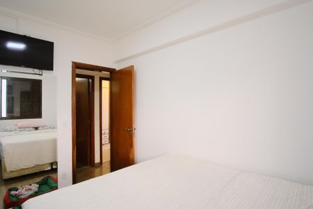 Apartamento à venda com 89m², 3 quartos e 2 vagasQuarto 2