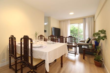 Sala de apartamento para alugar com 2 quartos, 74m² em Pinheiros, São Paulo