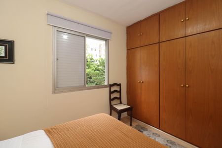 Quarto 1 de apartamento para alugar com 2 quartos, 74m² em Pinheiros, São Paulo