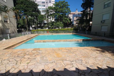 Apartamento à venda com 72m², 2 quartos e sem vagaÁrea comum - Piscina