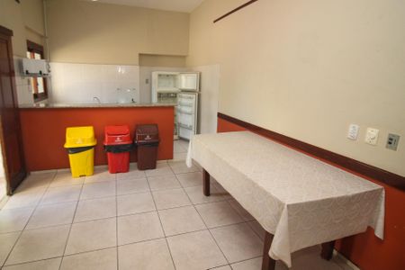 Apartamento à venda com 72m², 2 quartos e sem vagaÁrea comum - Salão de festas 1