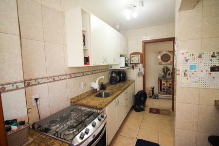Apartamento à venda com 72m², 2 quartos e sem vaga Apartamento à venda com 72m², 2 quartos e sem vagaCozinha